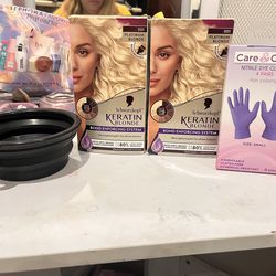 Schwarzkopf Keratin Blonde Platinum Blonde Hair Dye Kit