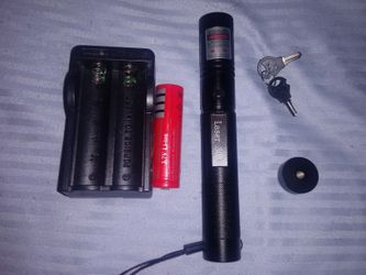 Very bright green laser