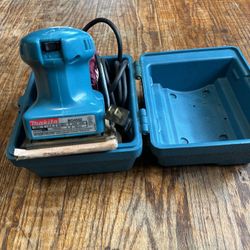 Makita Finishing Sander