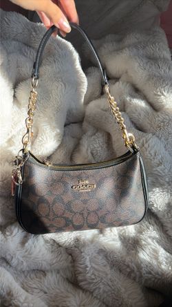 Teri Shoulder Bag