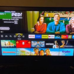 Panasonic 40” tv with mounting bracket