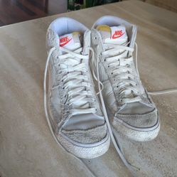 Nike Blazers Mid 77 Pro Club "Light Bone"