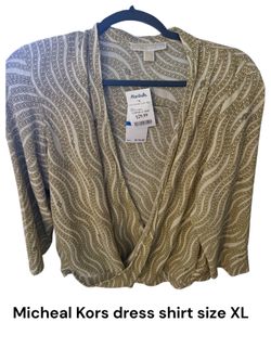 Brand New. Michael Kors Dress Shirt xL