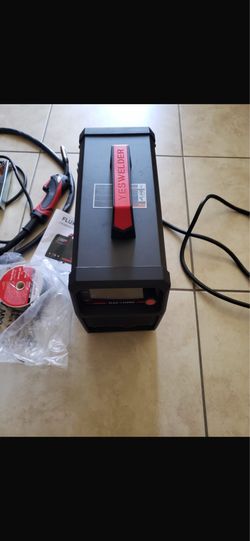 Yeswelder Flux Pro 135 Welder