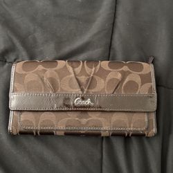 Brown Coach Wallet 