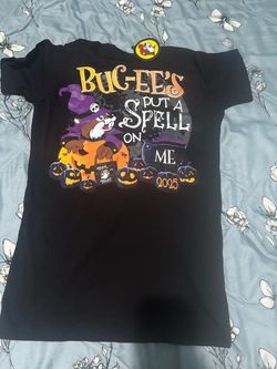 Buc-ee's Halloween 2025 Graphic T-Shirt size S new