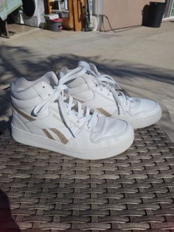 Reebok girls sneakers