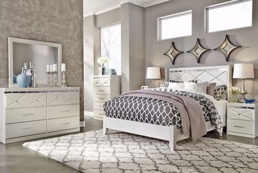 New Ashley Furniture queen bed, dresser and mirror