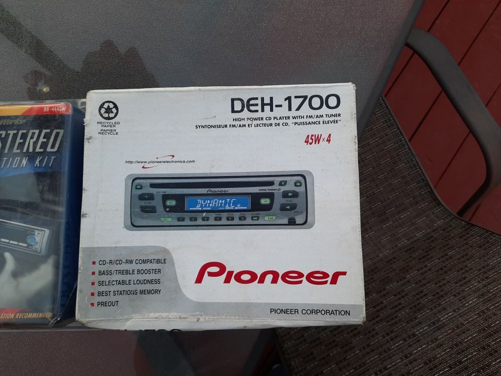 Vintage Pioneer Car Stereo With Installation Kit