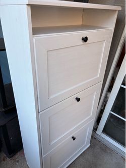 Modern White Shoe Cabinet