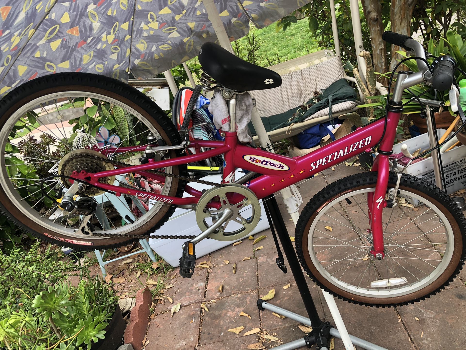 SPECIALIZED HOTROCK