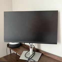 Dell 24” Full HD Monitor