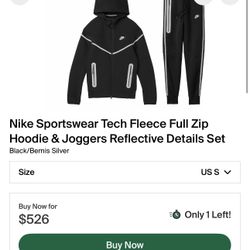 Nike Tech Set