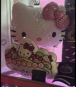 Hello Kitty SHAPE PILLOW 