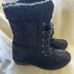 London Fog Women’s Snow Rain Boots Size 10 -Like New 