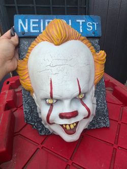 IT Pennywise Wall Plaque