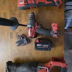 Milwaukee Power Tools