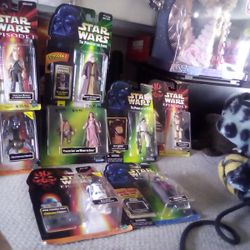 There All Collectibles Figures That Talk With Ship On Them 