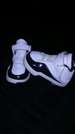 Baby Nike size 5.5c