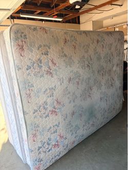 Queen size Bed base