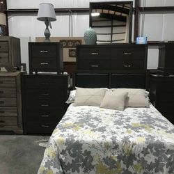Galinda Black Arch Platform Bedroom Set (Queen and King Bed Frame