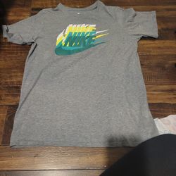 Kids NIKE shirt 