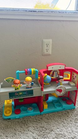 Fisher price school and bus toy