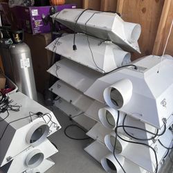 Light Hoods And 1000 Watt Ballast 