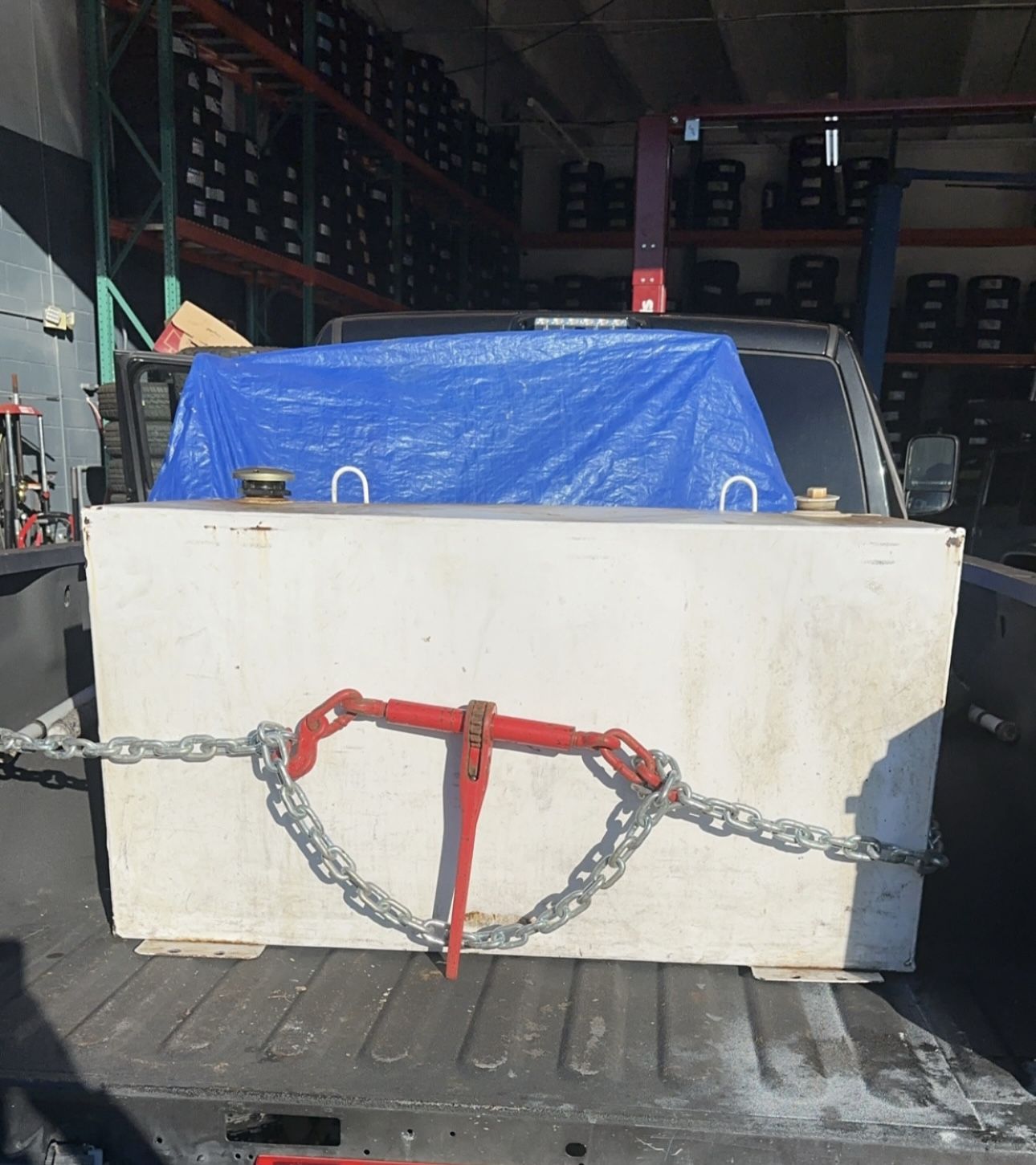 110 Gallon Refuel tank with accessories