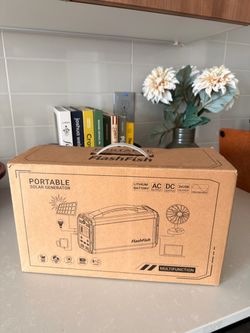 Flashfish G300 Portable Power Station 300W Solar Generator