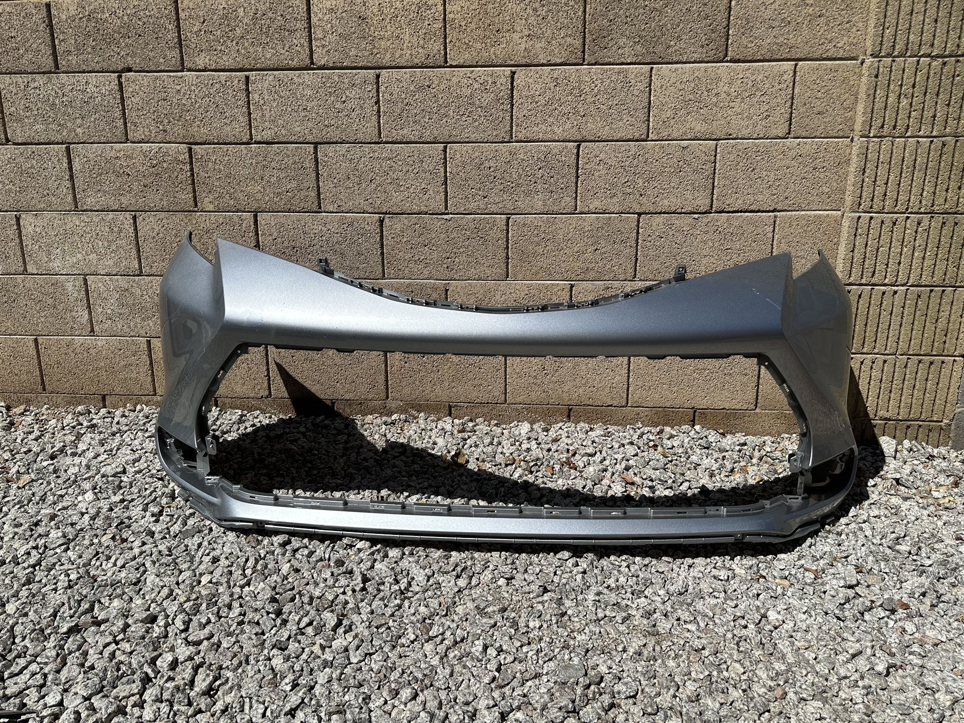 Toyota Sienna Bumper 2021-2024, Toyota Sienna Bumper front, OEM ORIGINAL TOYOTA PART, front bumper