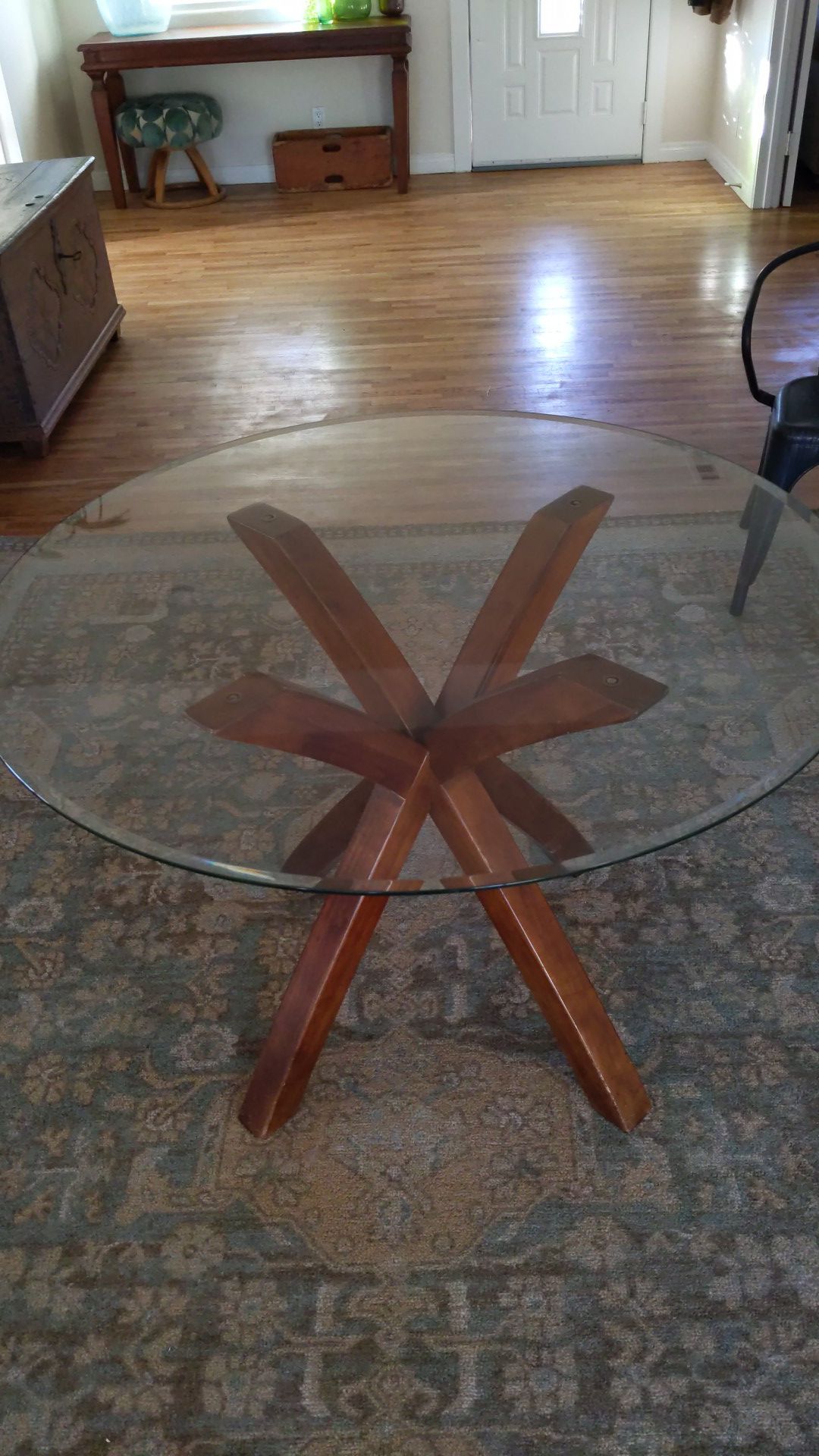 Beautiful Round Glass Mid Century Dining Table!