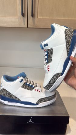 Jordan 3 True Blue