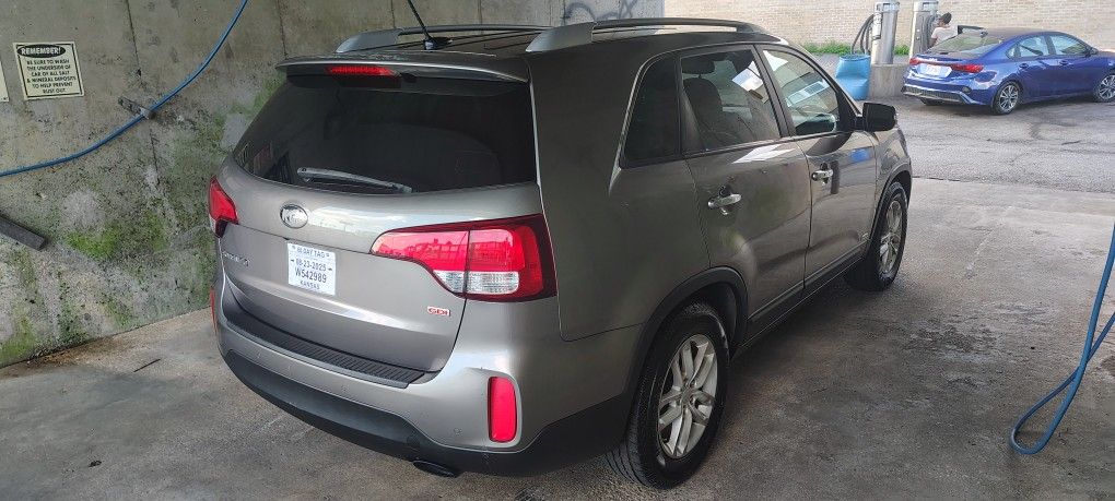 Titulo Limpio Kia Sorento DGI Awd 2014