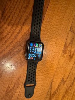 Apple Watch Series 5 - 44mm