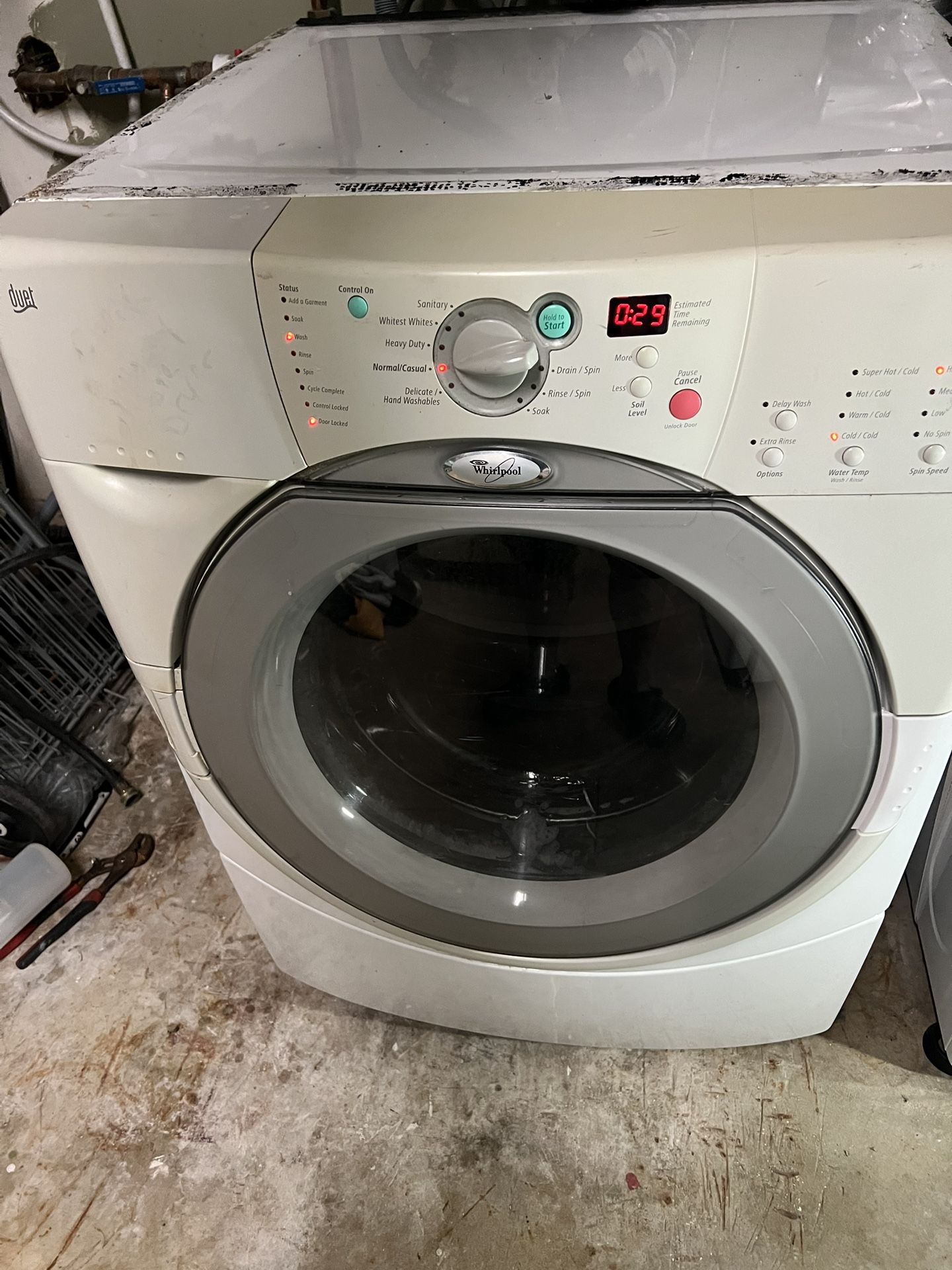 Whirlpool Duet washer working perfect
