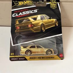 Hot Wheels Premium Modern Classics Gold CHASE Mercedes Benz 190 E D02
