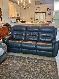 LEATHER NAVY BLUE ELECTRIC COUCH