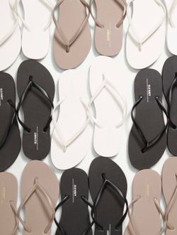 24 Pairs of Old Navy Flip-Flops in Black, White and Taupe (NWT)