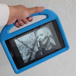 Amazon Fire HD 8 Tablet 12GB 7th Gen 2017 Release Marine Blue works with Alexa. Nothing wrong.  Comes with power coi7rd and case.