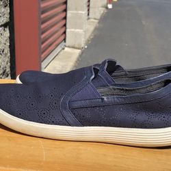 cole haan grand os Women’s Blue Leather Slip On Shoes Size 11B