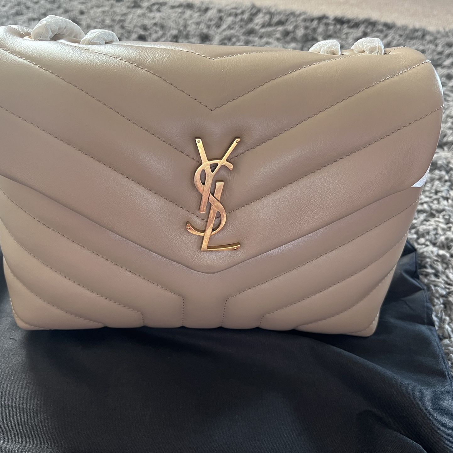 Authentic YSL Bag, Medium LouLou, Cream for Sale in Danville, CA - OfferUp