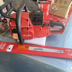 Milwaukee Dual  Battery Chainsaw