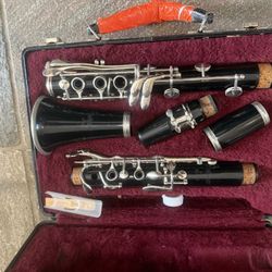 Selmer Cl300 Clarinet 