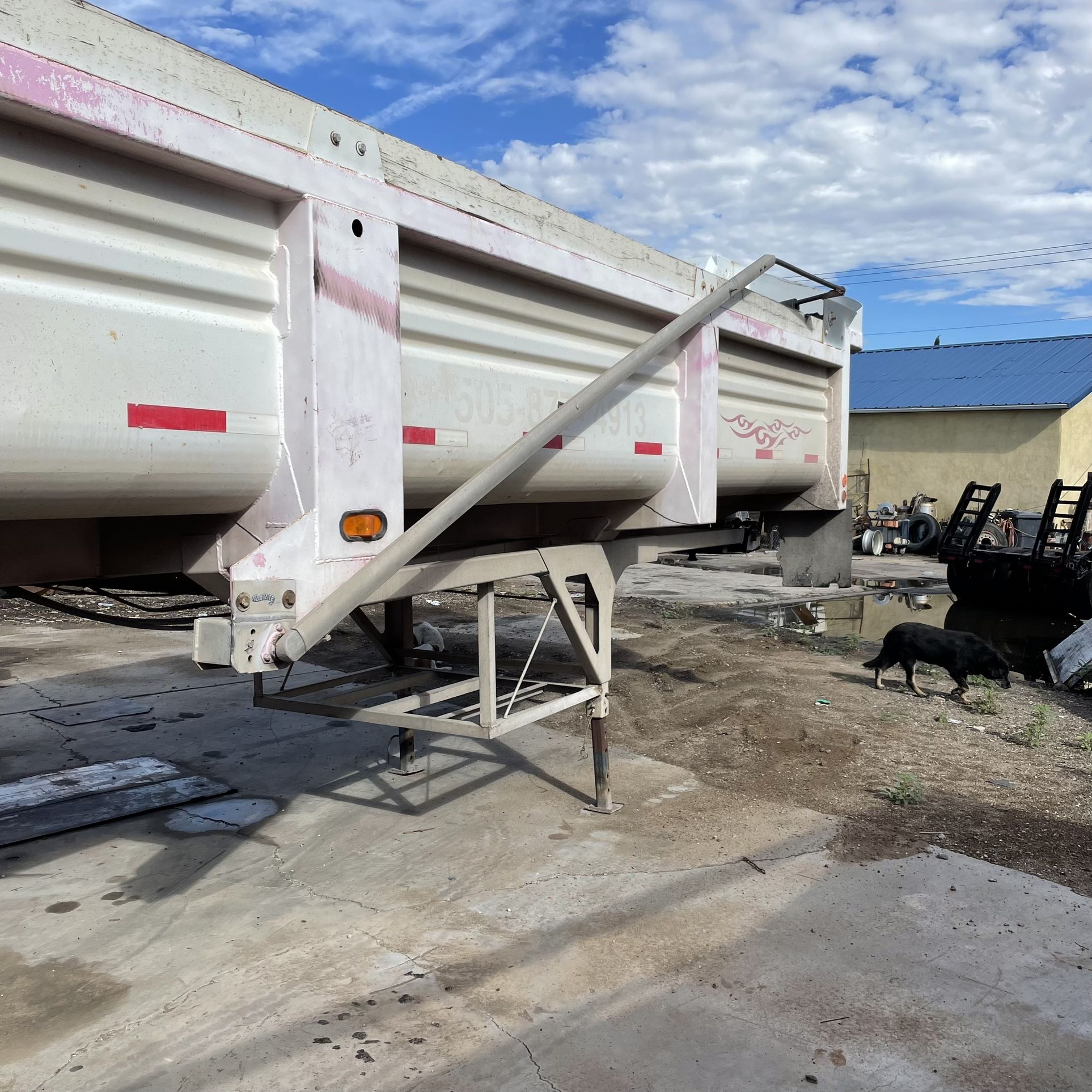 1999 Fruehauf END DUMP