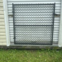 Use Black Chain-Link 5 Foot Tall By 5 Foot Wide