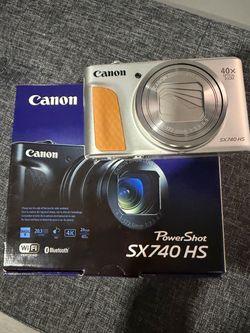 Canon sx740HS