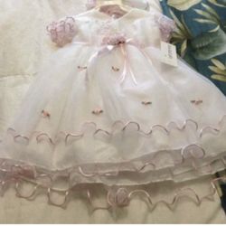 Toddler Girl's dress size 4t Pink and white