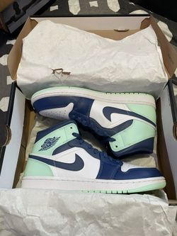 Jordan 1’s Blue Mint