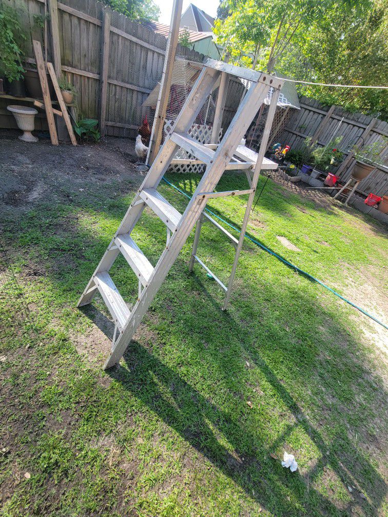 I Have a Ladder On Good Condition 